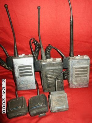 Motorola mx 320 handheld 2 channel uhf radios 