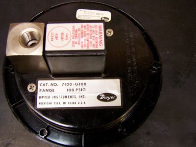 Dwyer spirahelic 100 psi air gas pressure gauge panel