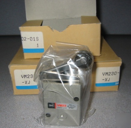 Smc/VM23 mechanical valve/pneumatic/roller/lot of (4)