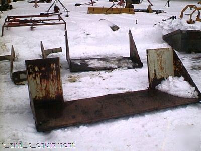 Dun ham lehr inc. loader,brackets,3 buckets,hoses bin 
