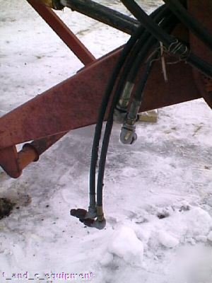 Dun ham lehr inc. loader,brackets,3 buckets,hoses bin 
