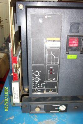 Merlin gerin masterpact MP08 H2 800 amp breaker