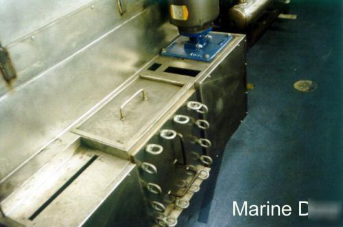 Belt washer parts cleaner hot jet water cleaning