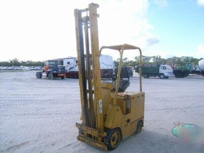 1987 tokyo electric forklift yellow 