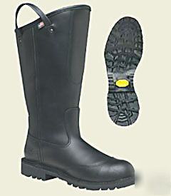 Fire tech leather boots 