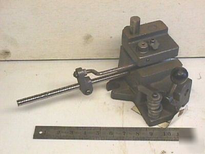 Round odd shape drilling milling guide fixture