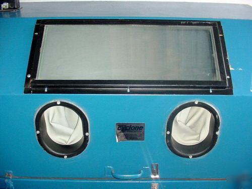 Cyclone sandblast cabinet/flip top/side door,abrasive