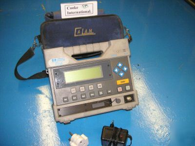 Hp calan 2010 e / 85960 slm plus cable tv analyzer.