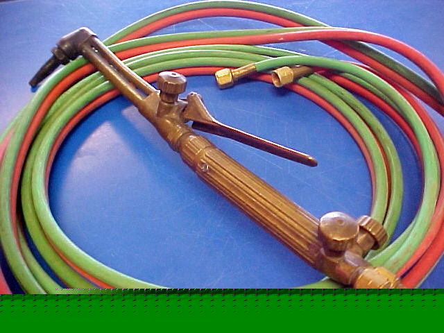 Victor model W201 gas torch with guages & hose