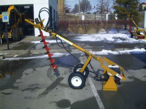 Self propelled post hole auger digger honda 9HP