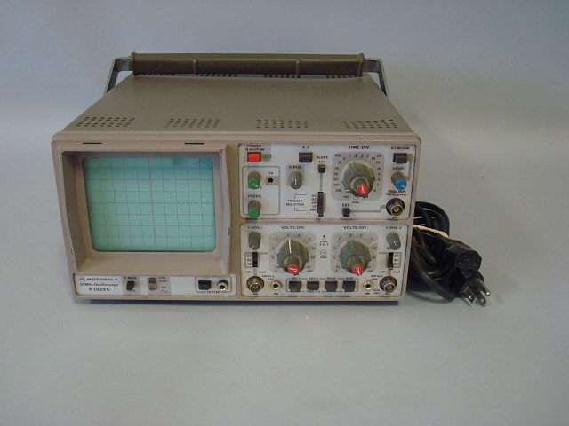 Motorola R1029C 20 mhz oscilloscope type: HM203-5