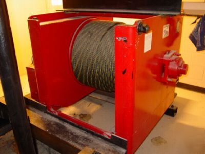 Thern 4WS20M26 heavy duty worm/spurgear electric winch