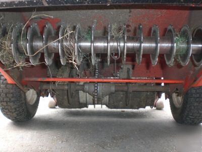 Used jacobsen aero king 1321 walk behind seeder