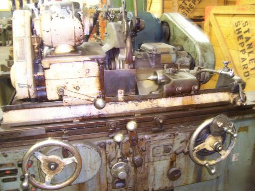 Norton 6â€ x 30â€ plain cylindrical grinder type c 