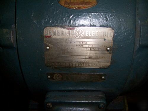 Norton 6â€ x 30â€ plain cylindrical grinder type c 