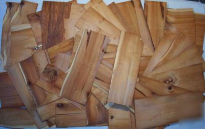 Hobbit #B290 yew marquetry veneer mix, 18 sqft