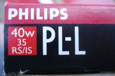 New 1 phillips 40W compact fluorescent wall washer bulb