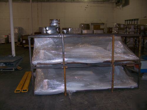 New ( ) pallet stretch wrapper (low profile semi auto) 