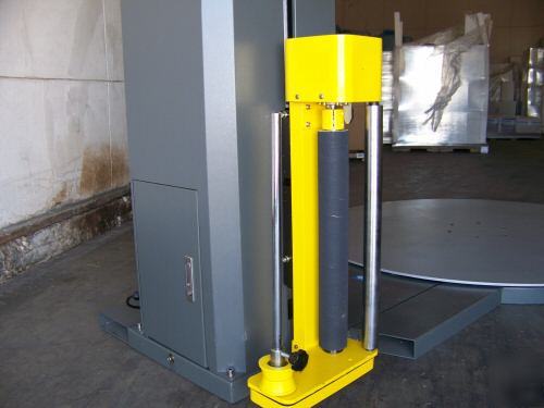 New ( ) pallet stretch wrapper (low profile semi auto) 