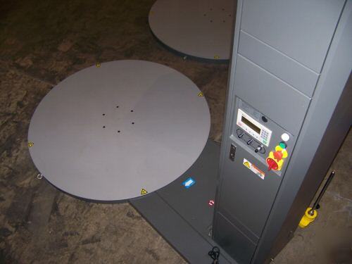 New ( ) pallet stretch wrapper (low profile semi auto) 