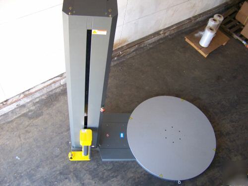 New ( ) pallet stretch wrapper (low profile semi auto) 