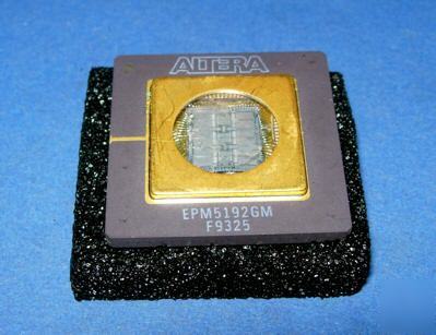 Cpu altera EPM5192GM pga gold windowed rare vintage
