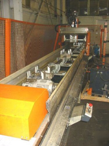Tekna vertical aluminum machining center elumatic 