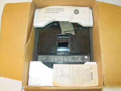 Westinghouse circuit breaker LA3400F 3P 400A 600VAC