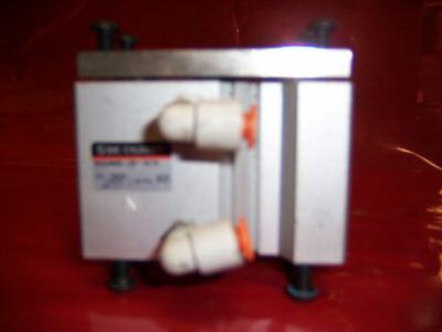 Smc cylinder MGQM25-20-XC18
