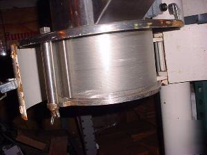 Tornado mill 5 hp - stokes screener separator