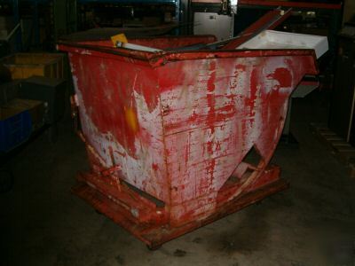 3/4 yd steel self dumping hoppers 
