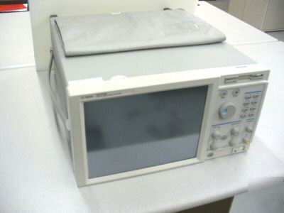 Agilent 16702B logic analysis system mainframe
