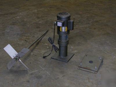 Model cyb 75 appcor mixer agitator 3/4 hp 16