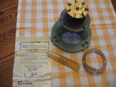 Sid harvey thrush bearing assembly, B99R