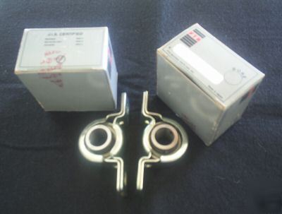 Two fyh pillow block bearings p/n sbpp-202-10KG5
