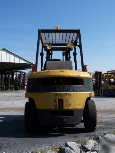Caterpillar 8,000 lb solid pneumatic forklift truck