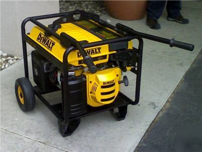New dewalt 9HP 4400 watt es generator-DG4400B in stock