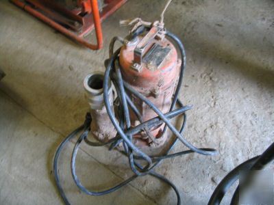 Multiquip st-2005T submersible trash pump