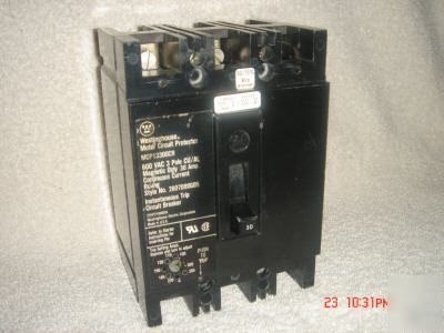 New MCP13300CR ch cutler hammer westinghouse --------> 