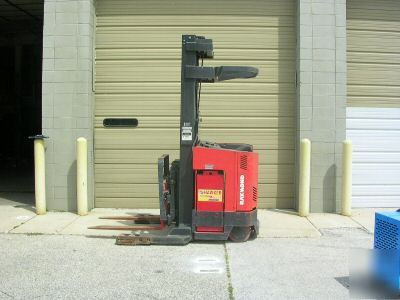 Raymond fork lift / reach truck/ order picker