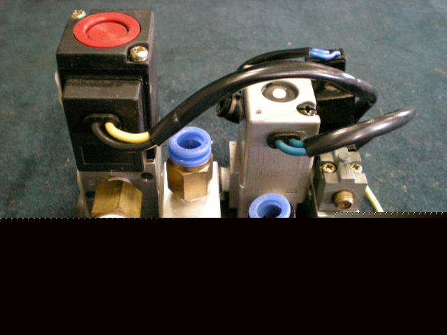 Smc VT301V koganei air pressure valve V100E1