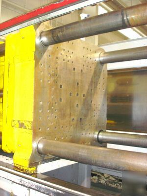 Van dorn, 300 ton injection molding machine, 1989