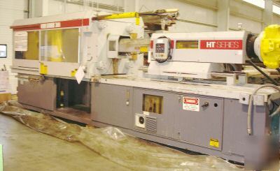 Van dorn, 300 ton injection molding machine, 1989