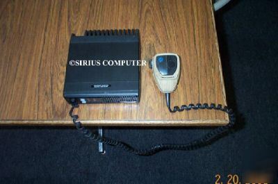 Motorola maxtrac 2-channel vhf radio w/ microphone
