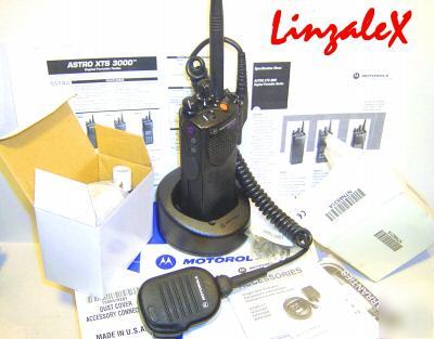 Motorola XTS3000 xts-3000 vhf 136-174 mhz radio pkg 