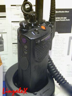 Motorola XTS3000 xts-3000 vhf 136-174 mhz radio pkg 