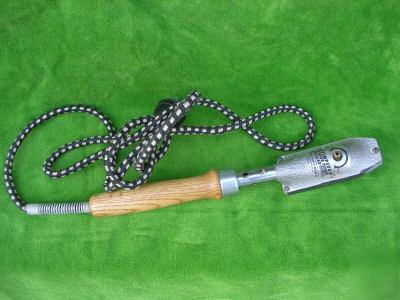 Hand held sealer wand electric
