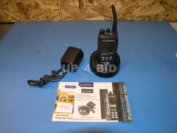 Motorola HT1250 ls radio no 