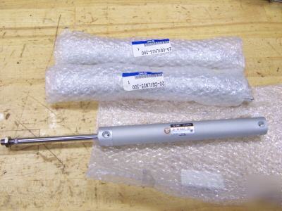 New smc pneumatic cylinders, p/n: 20-CG1LN25-200 ~ ~
