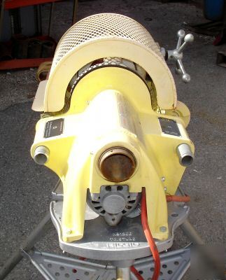 Wheatherhead t-300 field attachable hose end machine